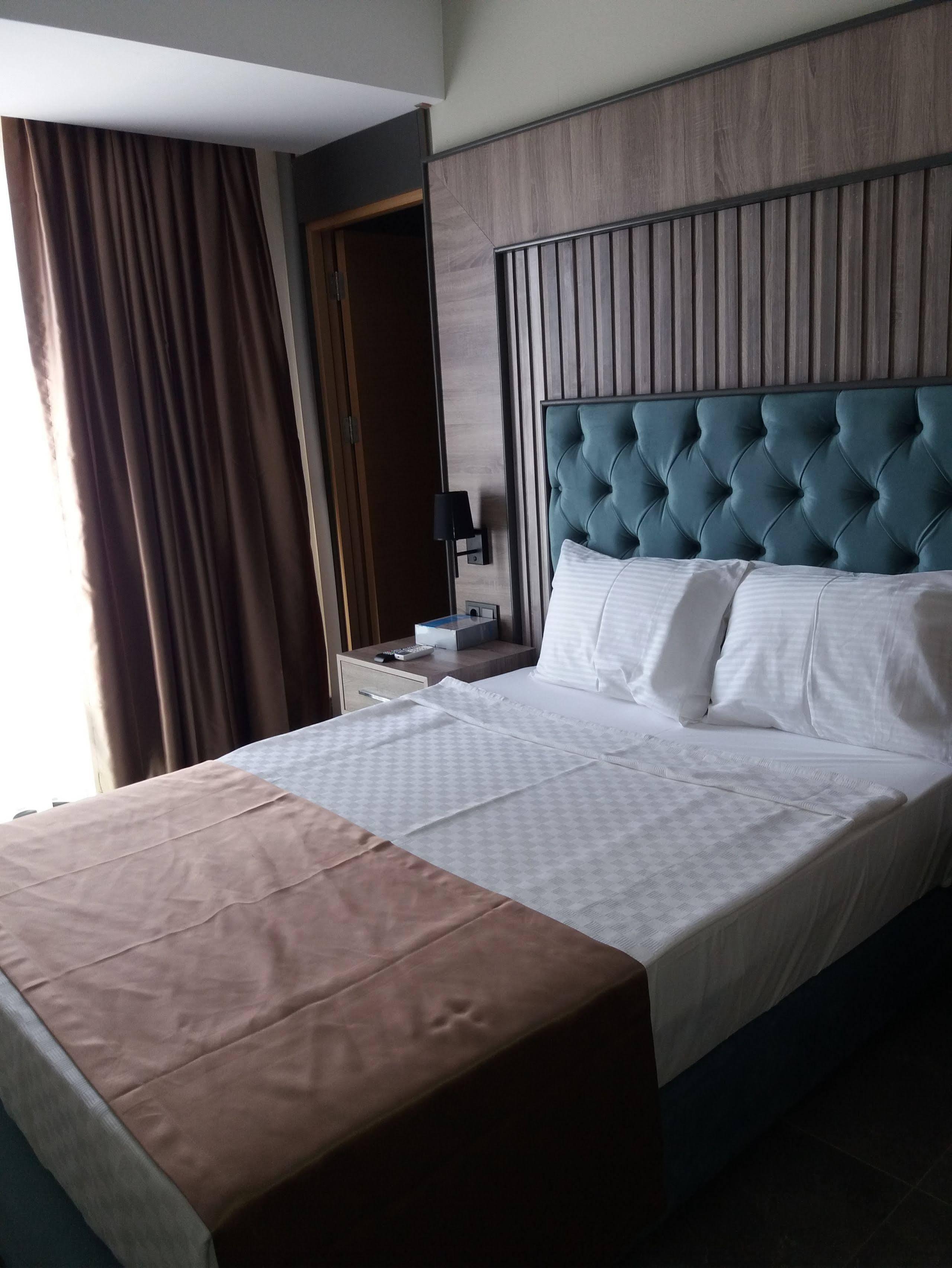 Rodinn Park Hotel Αττάλεια Εξωτερικό φωτογραφία